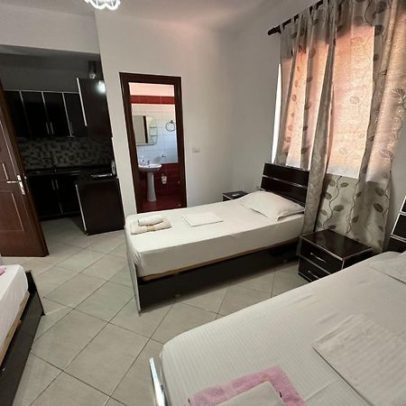 Esmeralda Hotel & Restaurant Ksamil Extérieur photo