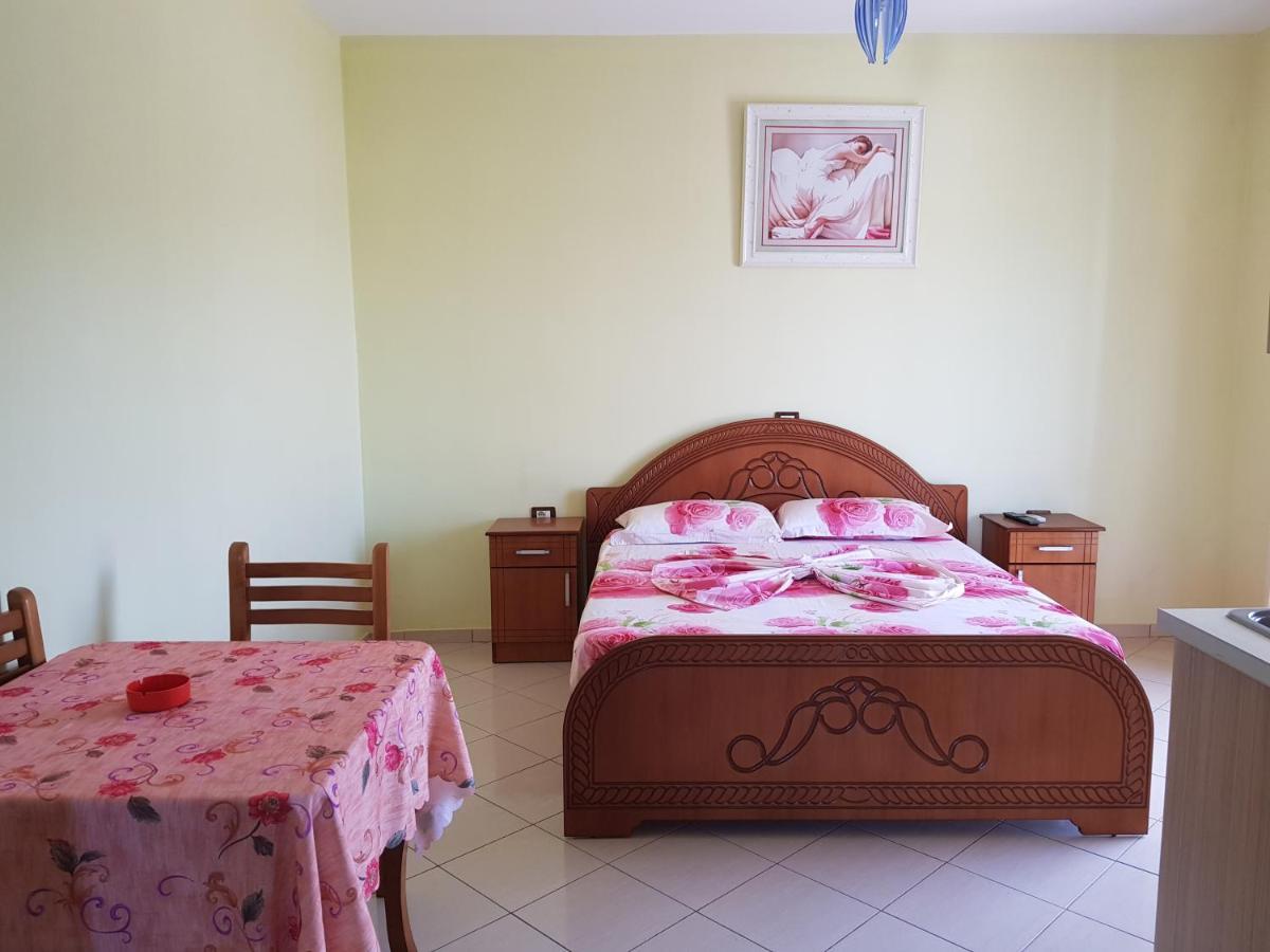 Esmeralda Hotel & Restaurant Ksamil Extérieur photo