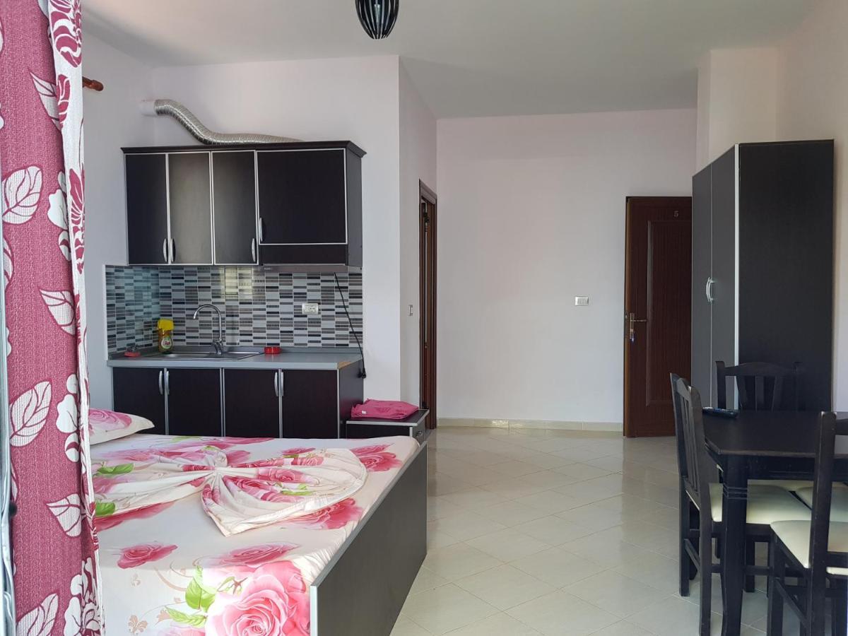 Esmeralda Hotel & Restaurant Ksamil Extérieur photo