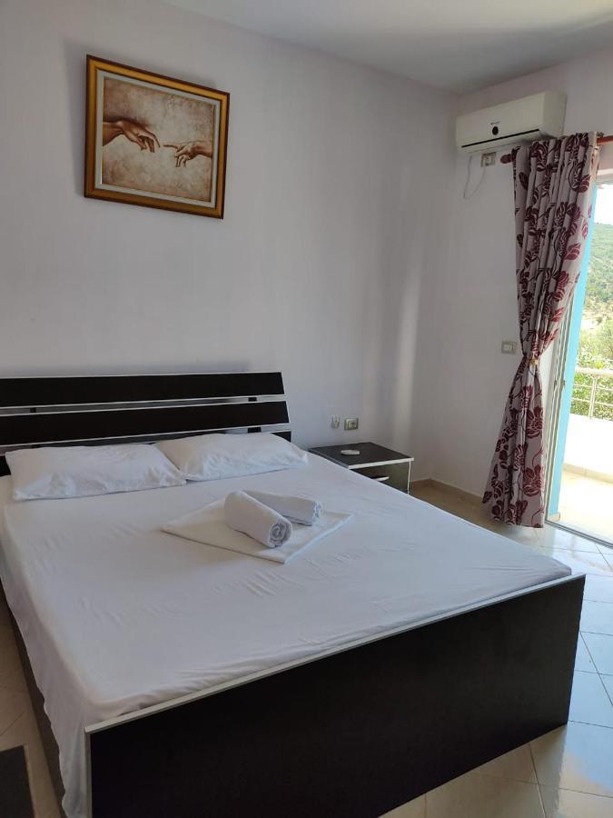 Esmeralda Hotel & Restaurant Ksamil Extérieur photo