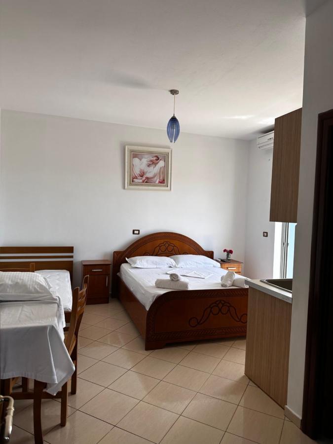 Esmeralda Hotel & Restaurant Ksamil Extérieur photo