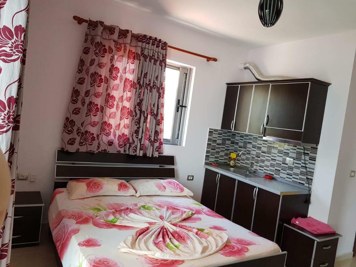 Esmeralda Hotel & Restaurant Ksamil Extérieur photo